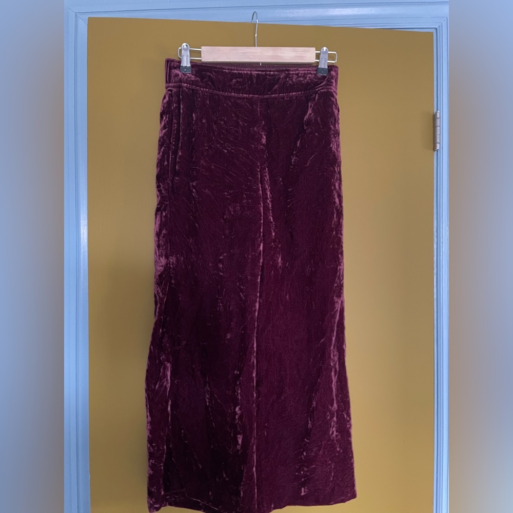 Madewell Burgundy Velvet Pants